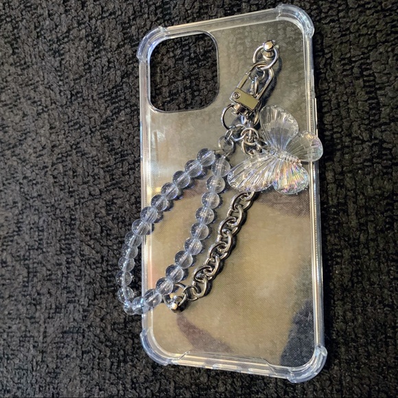 Clear iPhone 12 Pro Max case - Picture 2 of 2